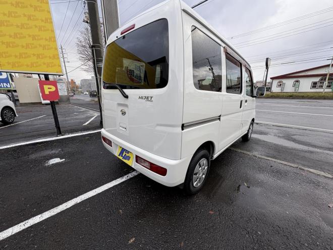 ハイゼットHIJET CRUGO 4WD CRUSE TURBO　錆少ない本州仕入　一家に1台軽パコ入庫　快適TURBO 地デジナビ　電動格納ミラー　ETC 全磨き済　エンジンオイル交換　オイルエレメント交換　ATF交換 4WD 660 5Dr