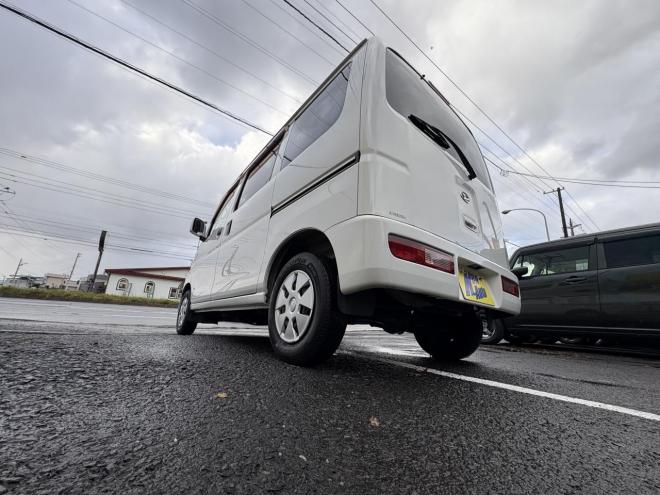 ハイゼットHIJET CRUGO 4WD CRUSE TURBO　錆少ない本州仕入　一家に1台軽パコ入庫　快適TURBO 地デジナビ　電動格納ミラー　ETC 全磨き済　エンジンオイル交換　オイルエレメント交換　ATF交換 4WD 660 5Dr