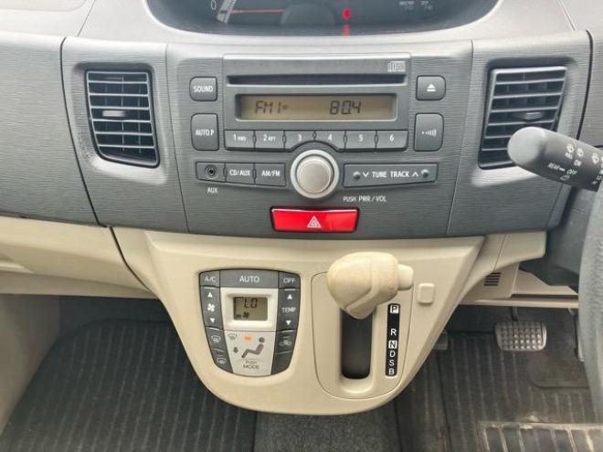 ムーヴL 4WD 660 5Dr