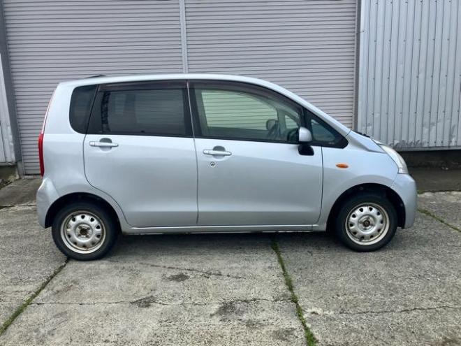 ムーヴL 4WD 660 5Dr