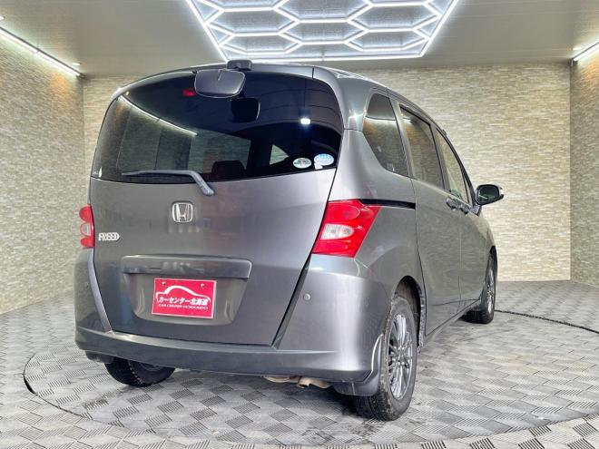 フリード1.5フレックスFパッケージ 4WD 5年保証 ドラレコ 夏冬タイヤ 寒冷地仕様 禁煙 車検整備2年付 修復歴無