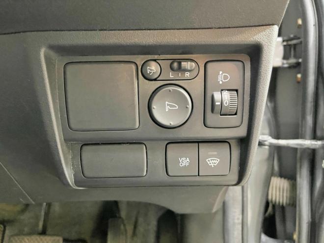 フリード1.5フレックスFパッケージ 4WD 5年保証 ドラレコ 夏冬タイヤ 寒冷地仕様 禁煙 車検整備2年付 修復歴無