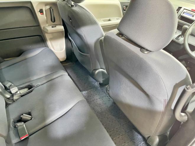 フリード1.5フレックスFパッケージ 4WD 5年保証 ドラレコ 夏冬タイヤ 寒冷地仕様 禁煙 車検整備2年付 修復歴無