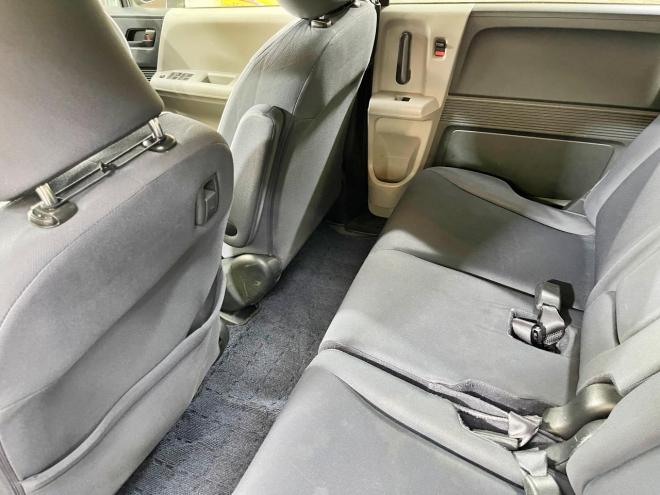 フリード1.5フレックスFパッケージ 4WD 5年保証 ドラレコ 夏冬タイヤ 寒冷地仕様 禁煙 車検整備2年付 修復歴無