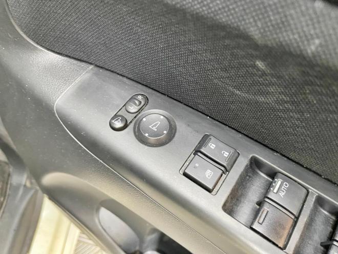 N-BOX660カスタムG Lパッケージ 4WD 5年保証 スマキー ナビTV Bカメ ETC 寒冷地仕様 禁煙 車検整備2年付 修復歴無