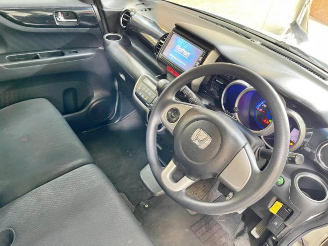 N-BOX660カスタムG Lパッケージ 4WD 5年保証 スマキー ナビTV Bカメ ETC 寒冷地仕様 禁煙 車検整備2年付 修復歴無