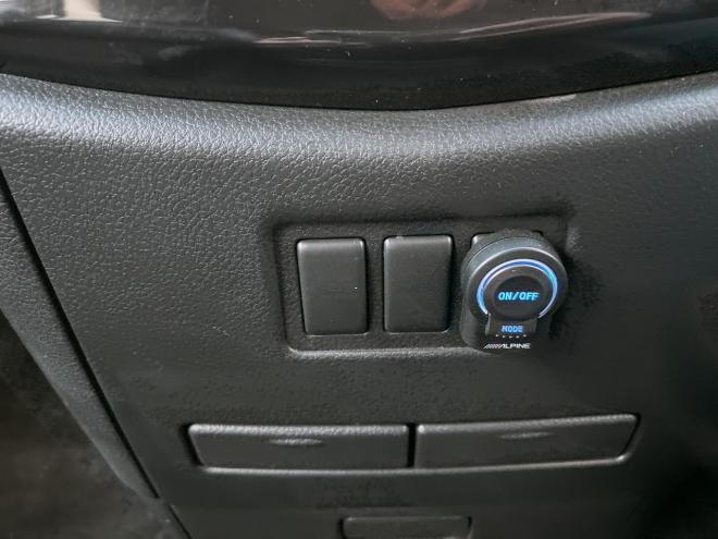 エルグランド2.5 250ハイウェイスター 4WD　ローンが不安な方＜優遇ローン＞1年保証　本州仕入　寒冷地仕様