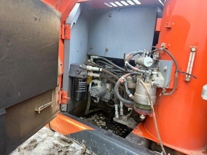 バックホーZX120-5B