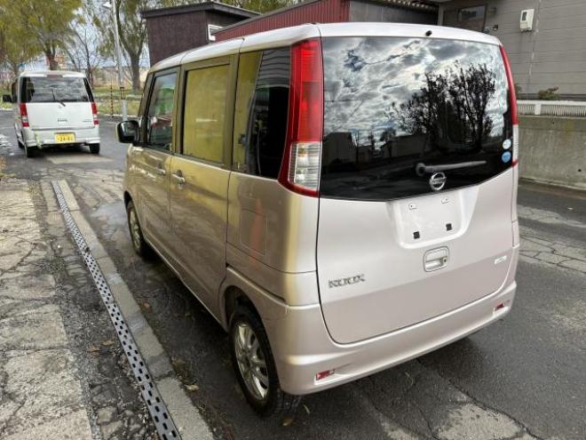 ルークス（店長おすすめコミコミ車）E 4WD 660 5Dr