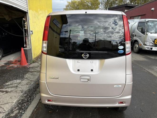 ルークス（店長おすすめコミコミ車）E 4WD 660 5Dr