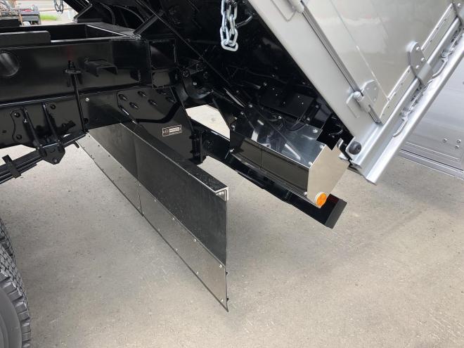 レンジャープロ未使用　ワイドファームダンプ　5.3m　中型トラック　nfd