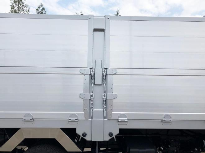 レンジャープロ未使用　ワイドファームダンプ　5.3m　中型トラック　nfd