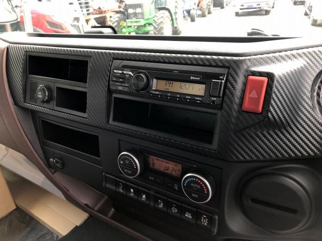 レンジャープロ未使用　ワイドファームダンプ　5.3m　中型トラック　nfd