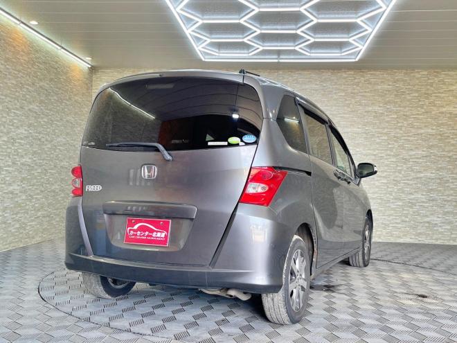 フリード1.5Gジャストセレクション 4WD 5年保証 パワスラ ナビTV 夏冬タイヤ Bカメ 寒冷地仕様 禁煙 車検整備2年付 修復歴無