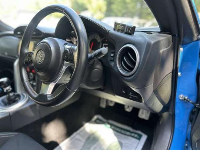 862.0 GT　社外ターボ・ブリッツ仕様　クスコ車高調　LSD　HKSマフラー　ブリッツブーコン　ブリッツオイルクーラー　社外アルミ　パワステ　パワーウィンドウ　純正ナビ　ABS　キーレスエントリー 2WD 2000