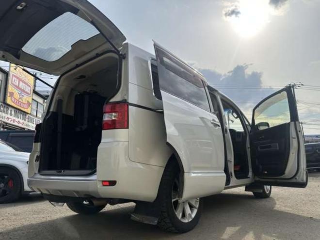 デリカD：5 2.2 シャモニー ディーゼルターボ 4WD　ワンオーナー/社外ナビ/両側パワスラ/ETC 2300