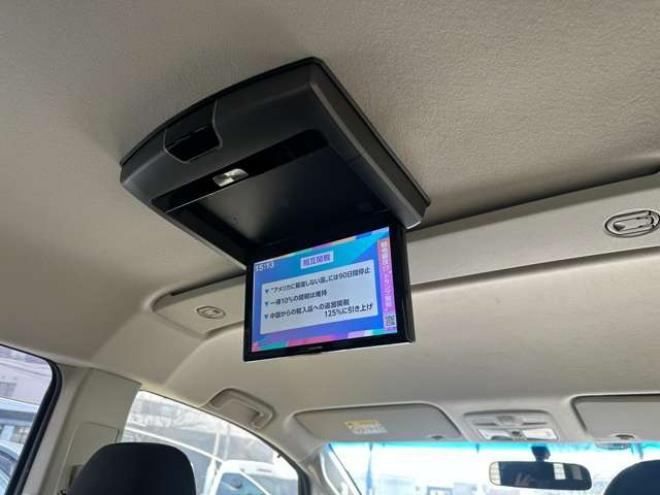 デリカD：5 2.2 シャモニー ディーゼルターボ 4WD　ワンオーナー/社外ナビ/両側パワスラ/ETC 2300