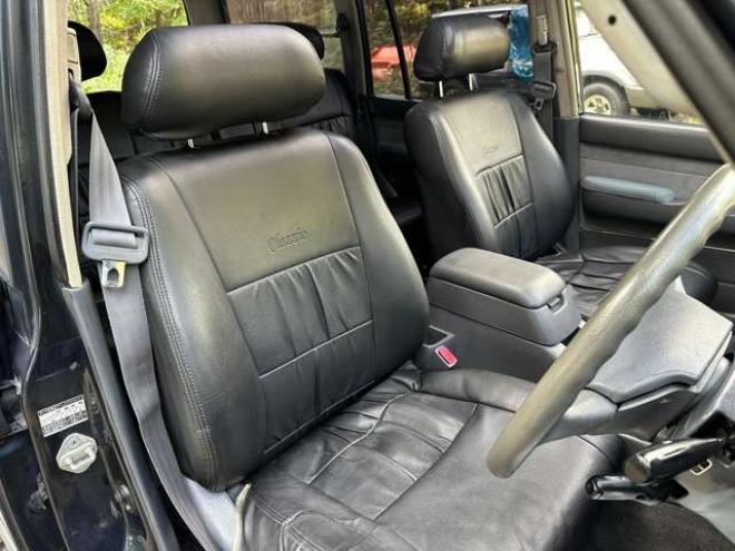 ランドクルーザー80 4.2 VXリミテッド EGR装着車 ディーゼルターボ 4WD　リフトアップ　社外バンパー　3連メーター　サンルーフ　キーレス　クルーズコントロール　ETC　パワステ　パワーウィンドウ　社外ナビ　社外アルミ　キーレスエントリー 4200