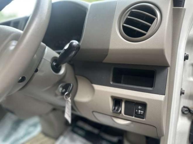 エブリィジョイン ハイルーフ 4WD　ポップアップルーフ　FFヒーター　サブバッテリー　700Wインバータリアヒーター　シンク　給水タンク　テーブル　禁煙車　パワステ　パワーウィンドウ　キーレス 660