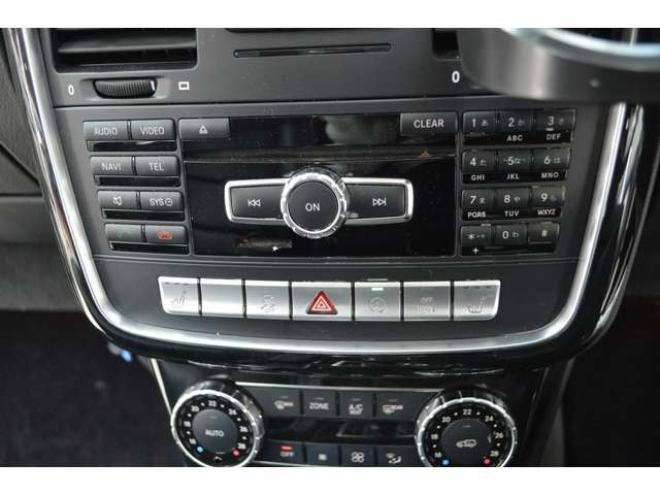 ベンツGクラス G350d ロング ディーゼルターボ 4WD　G350d ロング ディーゼルターボ 4WD　ワンオーナー車ACC　SR　黒革シート　harmankardonサウンド　ナビ　TV　Bカメラ　Bluetooth接続　メモリ付き電動シート　シートヒーター　Hバイキセノン　アンビエントライト 正規輸入車 3000