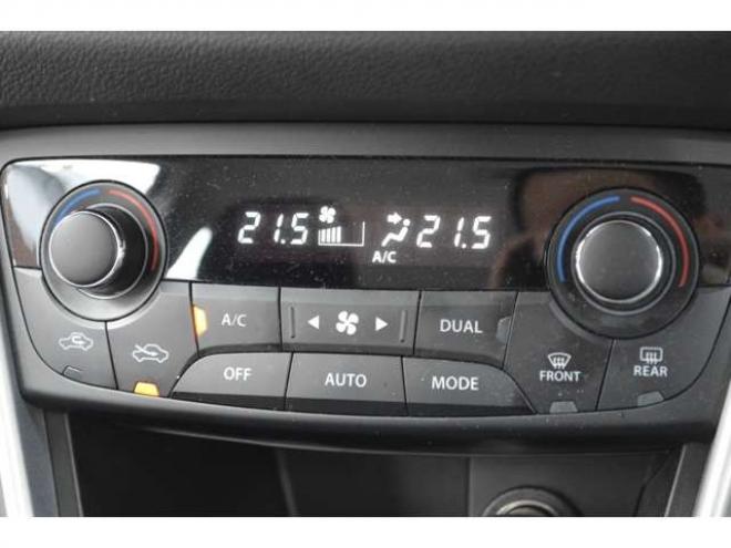 SX4S-CROSS 1.6 4WD　ワンオーナー車ALLGRIP4WD横滑り防止装置パドルシフト横滑り防止装置7インチワイドナビTVディスチャージヘッドライトETCクルーズコントロール 