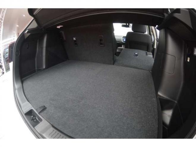 SX4S-CROSS 1.6 4WD　ワンオーナー車ALLGRIP4WD横滑り防止装置パドルシフト横滑り防止装置7インチワイドナビTVディスチャージヘッドライトETCクルーズコントロール 