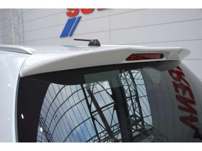 SX4S-CROSS 1.6 4WD　ワンオーナー車ALLGRIP4WD横滑り防止装置パドルシフト横滑り防止装置7インチワイドナビTVディスチャージヘッドライトETCクルーズコントロール 