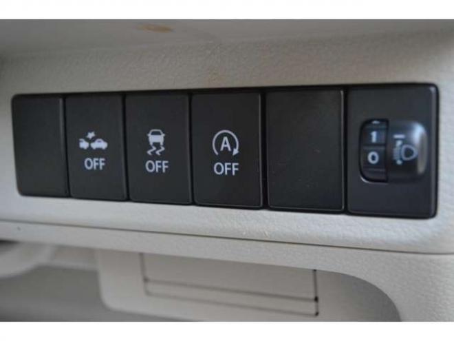 ラパンL 4WD　ワンオーナー車エネチャージ4WDアイドリングストップセーフティサポート搭載レーダーブレーキサポート誤発信抑制機能横滑り防止装置CDシートヒーター社外アルミホイル 660