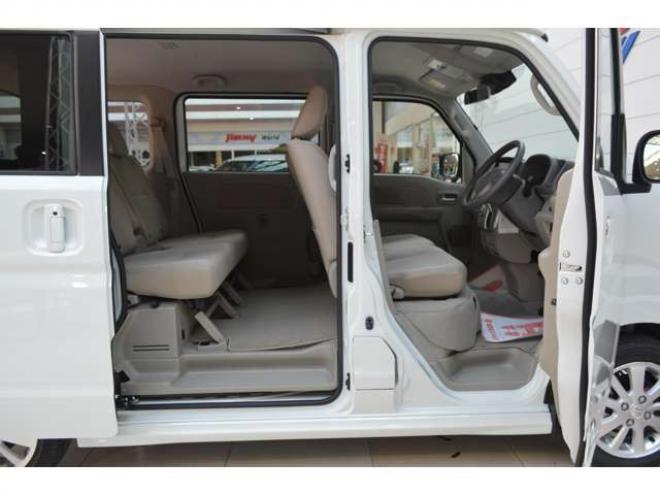 エブリィワゴン PZターボスペシャル 4WD　ワンオーナー車4WDターボセーフティサポート搭載アイドリングストップ横滑り防止装置7インチワイドナビTVバックカメラ両側オートスライドドアオートステップリアパーキングセンサーハイビームアシストLED 660