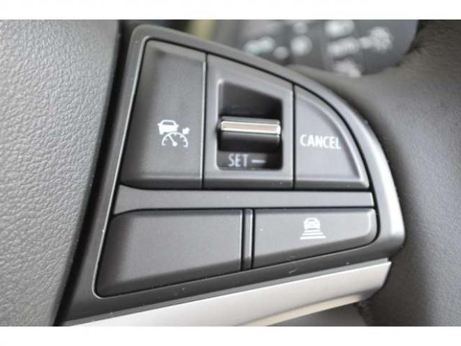 ハスラータフワイルド 4WD　ワンオーナー特別仕様車ハイブリッド4WDセーフティサポート搭載アイドリングストップデュアルカメラブレーキサポート後退時ブレーキサポート横滑り防止装置ハイビームアシストLEDアダプティブクルーズコントロール 660