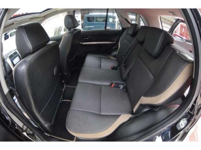 エスクード2.4 ランドブリーズ 4WD　特別仕様車サンルーフSDナビTVバックカメラ 2400