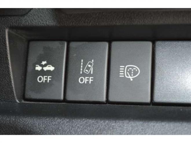 ジムニーXC 4WD　ワンオーナー車5速マニュアル4WDターボセーフティサポート搭載8インチナビTVドライブレコーダーLEDライトETCクルーズコントロール純正マットフラップ 660