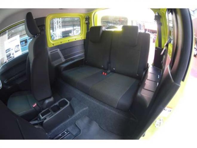 ジムニーXC 4WD　ワンオーナー車5速マニュアル4WDターボセーフティサポート搭載8インチナビTVドライブレコーダーLEDライトETCクルーズコントロール純正マットフラップ 660