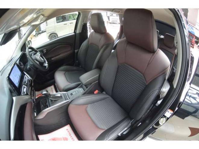 フロンクス1.5 4WD　ワンオーナー車ハイブリット4WDセーフティサポート搭載4WDスズキコネクト対応通信機装着車アダプティブクルーズコントロール全方位モニター付き9インチナビTVバックカメラハイビームアシストLEDライト 1500