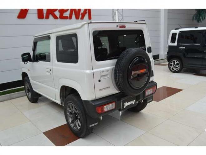 ジムニーXC 4WD　ワンオーナー4WDターボセーフティサポート搭載8インチナビTVバックカメラLEDライトクルーズコントロール 660