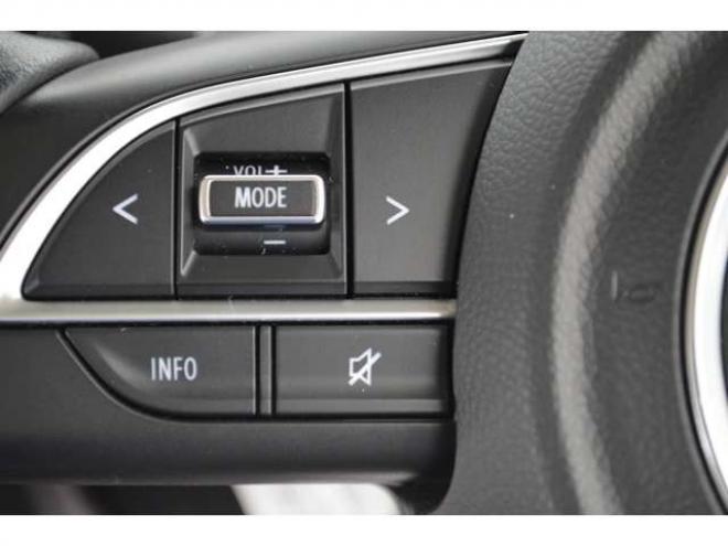 ジムニーXC 4WD　ワンオーナー4WDターボセーフティサポート搭載8インチナビTVバックカメラLEDライトクルーズコントロール 660