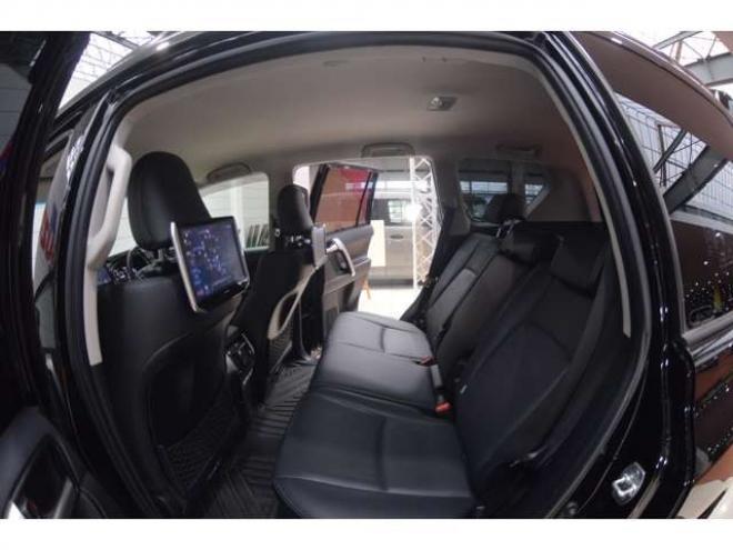 ランドクルーザープラド 2.8 TX Lパッケージ マットブラック エディション ディーゼルターボ 4WD　ワンオーナー車ディーゼルターボ4WD黒革シートビックX11インチナビTVバックカメラ後席モニタープリクラッシュセーフティ後退時ブレーキサポートサポートクルーズコントロールハイビームアシストLEDライト 2800