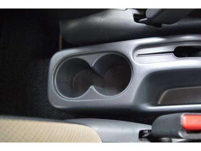 ジムニーランドベンチャー 4WD　ワンオーナー特別仕様車パートタイム4WDターボSDナビTVハーフレザーシートヒーター禁煙車マッドフラップ純正16インチアルミホイル 660