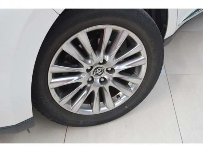 ハリアー2.5 ハイブリッド E-Four プレミアム アドバンストパッケージ 4WD　ワンオーナー車プリクラッシュセーフティ横滑り防止装置ハーフレザーシート全方位モニター付8インチナビ純正ナビTVバックカメラLEDライトETCクルーズコントロールパワーバックドア 2500