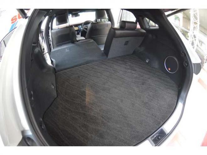 ハリアー2.5 ハイブリッド E-Four プレミアム アドバンストパッケージ 4WD　ワンオーナー車プリクラッシュセーフティ横滑り防止装置ハーフレザーシート全方位モニター付8インチナビ純正ナビTVバックカメラLEDライトETCクルーズコントロールパワーバックドア 2500