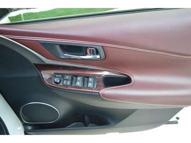 ハリアー2.5 ハイブリッド E-Four プレミアム アドバンストパッケージ 4WD　ワンオーナー車プリクラッシュセーフティ横滑り防止装置ハーフレザーシート全方位モニター付8インチナビ純正ナビTVバックカメラLEDライトETCクルーズコントロールパワーバックドア 2500