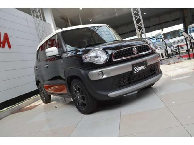 クロスビー1.0 ハイブリッド MZ 4WD　ワンオーナー車ハイブリット4WDターボセーフティサポート搭載パドルシフト横滑り防止装置クルーズコントロールLEDライト純正ディスプレイオーディオ 1000