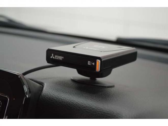 クロスビー1.0 ハイブリッド MZ 4WD　レンタアップ車ハイブリット4WDターボパドルシフトセーフティサポート搭載アダプティブクルーズコントロール横滑り防止装置アイドリングストップハイビームアシストLEDライトSDナビTVバックカメラETC 1000