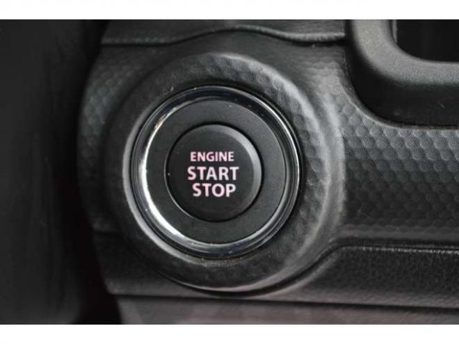 クロスビー1.0 ハイブリッド MZ 4WD　レンタアップ車ハイブリット4WDターボパドルシフトセーフティサポート搭載アダプティブクルーズコントロール横滑り防止装置アイドリングストップハイビームアシストLEDライトSDナビTVバックカメラETC 1000