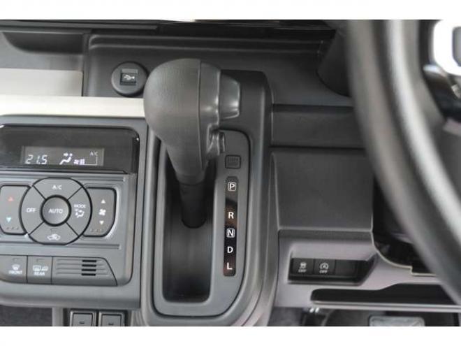 スペーシアハイブリッド X 4WD　全方位モニタ-ナビセーフティSコネクト対応ハイブリット4WDセーフティサポート搭載アイドリングストップ横滑り防止装置ハイビームアシストLEDライト両側オートスライドドアパーキングセンサー 登録済未使用車 660