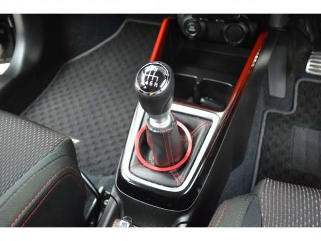 スイフトスポーツ 1.4　ワンオーナー車6速マニュアルFFターボ横滑り防止装置7インチワイドナビTVバックカメラクルーズコントロールLEDライトETCドライブレコーダーリアフォグランプ 2WD 1400