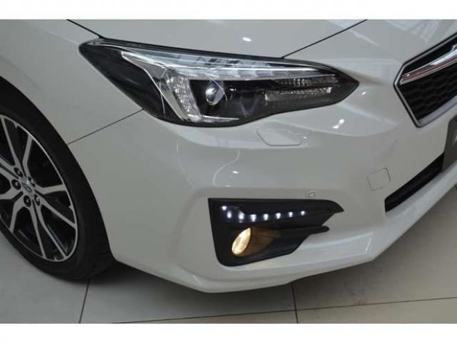 インプレッサスポーツ 2.0 i-L アイサイト 4WD　ワンオーナー車アイサイト搭載4WDアイドリングストップ後退時ブレーキサポート全方位モニター付8インチナビTVバックカメラアダプティブクルーズコントロールETC20パドルシフト 2000