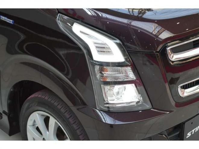 ワゴンRスティングレー ハイブリッド X 4WD　ワンオーナーセーフティサポートSDナビLED 660