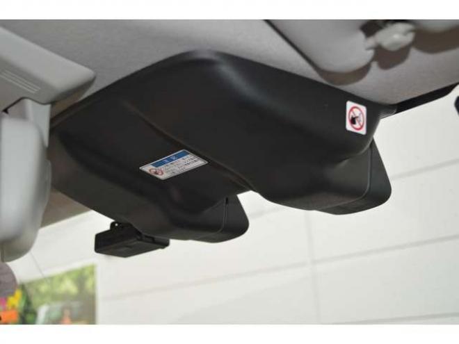 ハスラーJ 4WD　ブラックインテリアパックセーフティSナビ 660