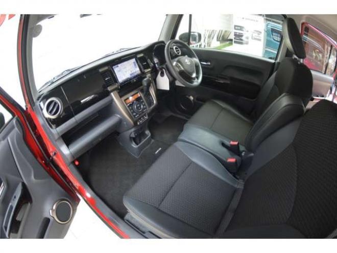 ハスラーJ 4WD　ブラックインテリアパックセーフティSナビ 660